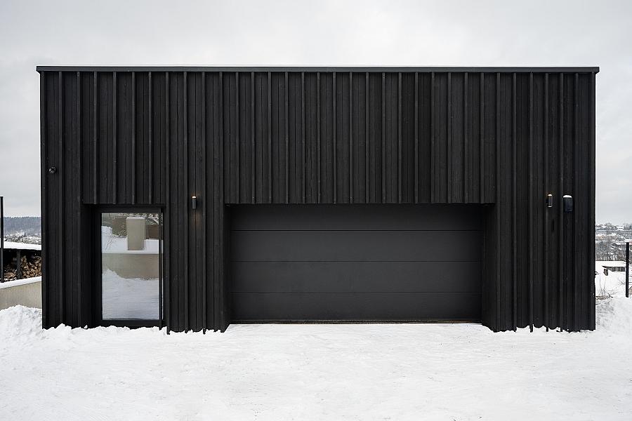 Namas šlaite – nuotrauka 1 iš 24