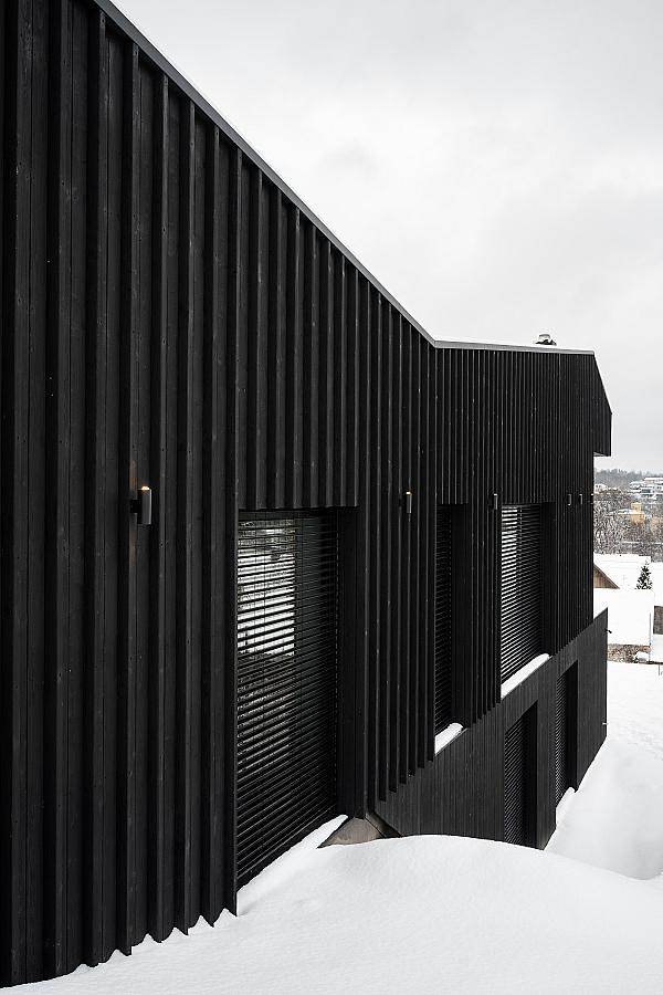 Namas šlaite – nuotrauka 5 iš 24