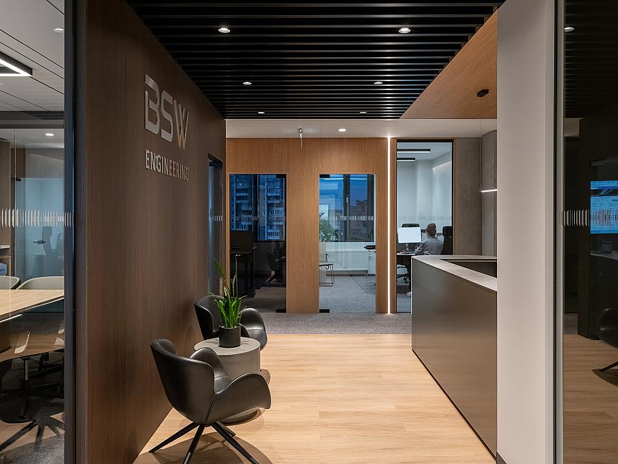 Biuro įrengimas – nuotrauka 1 iš 14