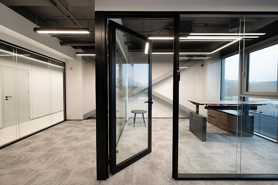 Verslo centras Dvyniai – nuotrauka 1 iš 47